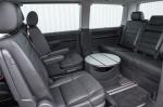Volkswagen Caravelle 2015 года (UK)